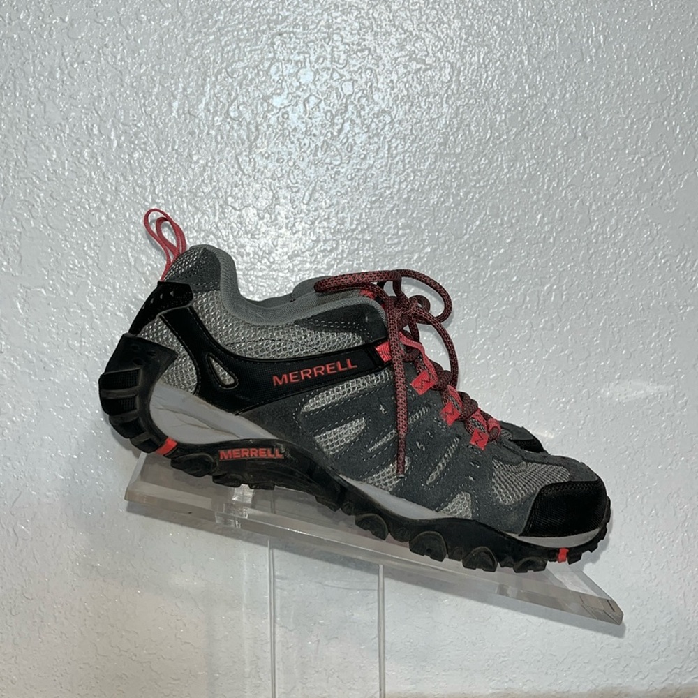 Merrell Castle Rock shoes